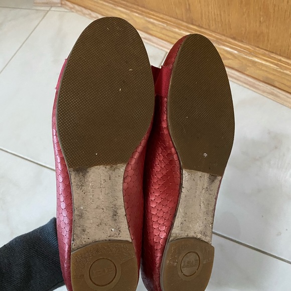 Authentic Salvatore Ferragamo flats - Picture 2 of 3